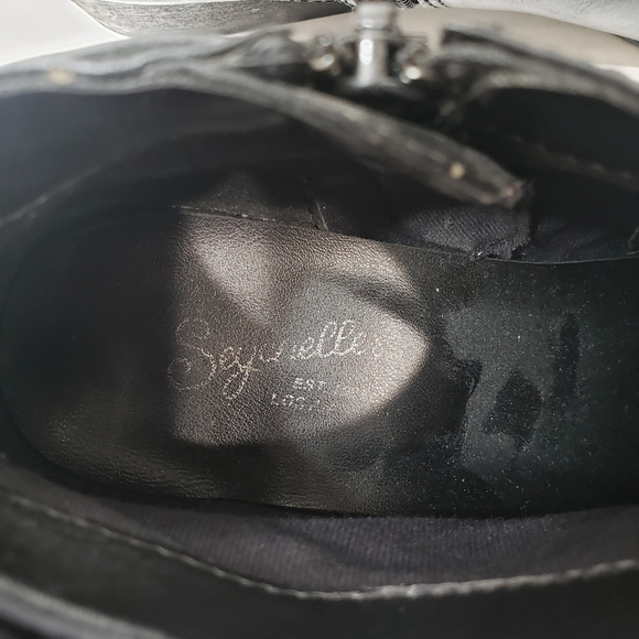 Seychelles Black Leather Pointed Toe Buckle Ankle Booties Size 6 - Picture 12 of 14